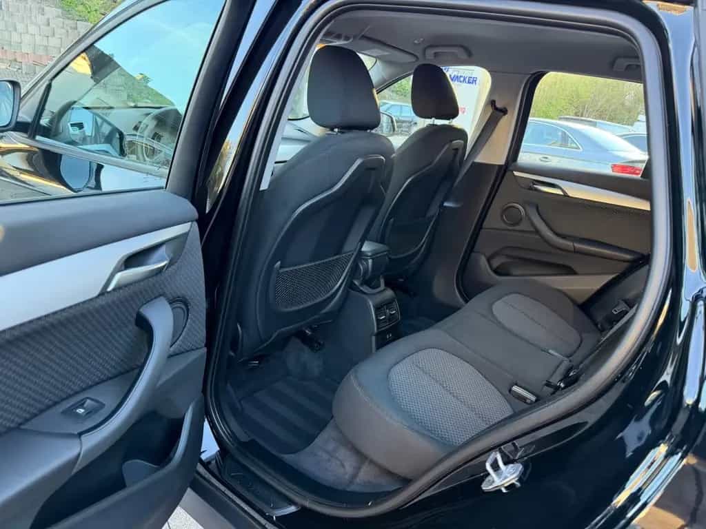 BMW X1 sDrive 18 i Advantage*1.Hand*Navi*SHZ*PDC* 09/2019-photo-16