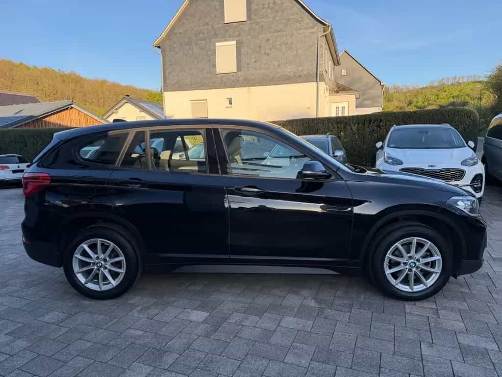 BMW X1 sDrive 18 i Advantage*1.Hand*Navi*SHZ*PDC* 09/2019-photo-9