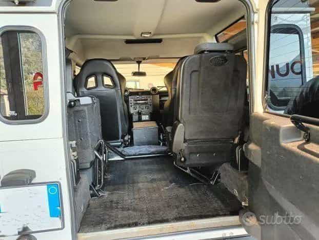 Land Rover Defender 90 2.4 123cv TD4 07/2007-photo-11