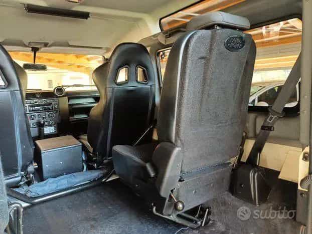 Land Rover Defender 90 2.4 123cv TD4 07/2007-photo-13