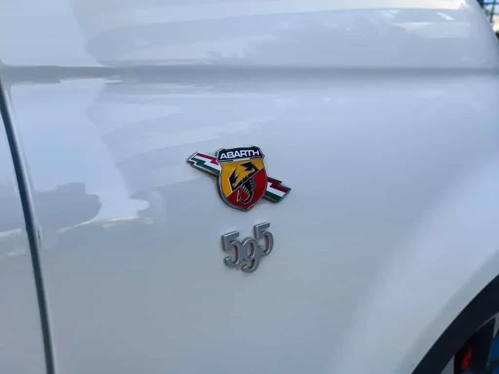 Abarth 595 Competizione *Service Neu * Navigation Beats 12/2016-photo-10