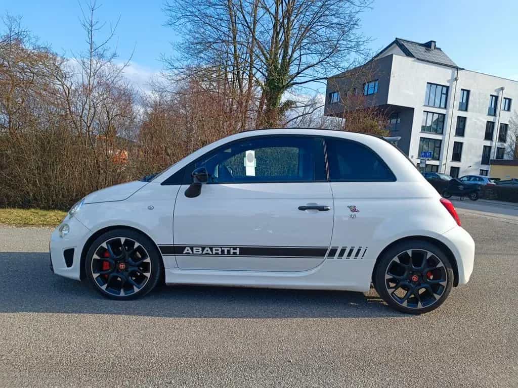 Abarth 595 Competizione *Service Neu * Navigation Beats 12/2016-photo-36