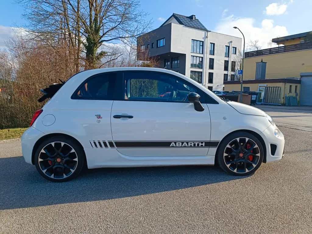 Abarth 595 Competizione *Service Neu * Navigation Beats 12/2016-photo-39