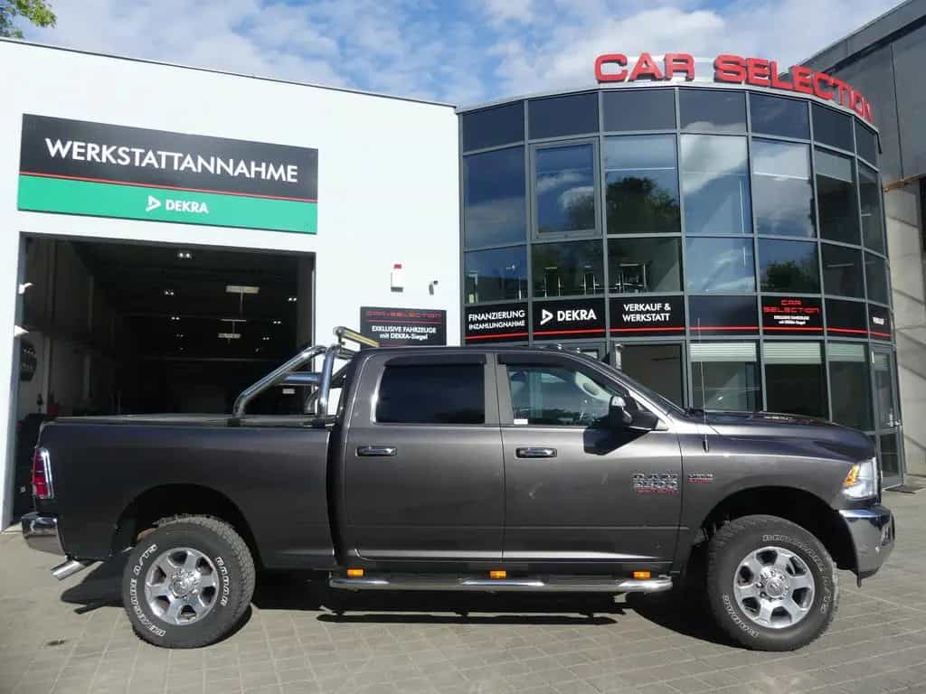 Dodge RAM 1500 6.4 Hemi Big Horn LPG NAVI/KAM/AHK 02/2017-photo-3