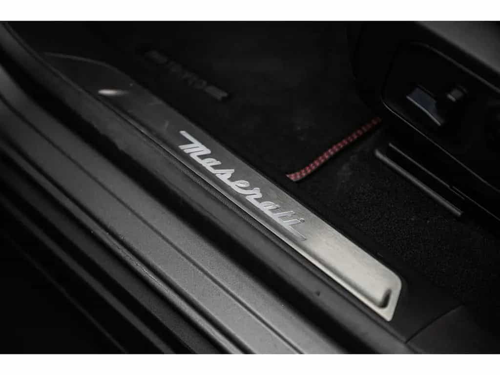 Maserati Levante TROFEO - 3.8 580 ch V8 BI-TURBO 11/2020-photo-12