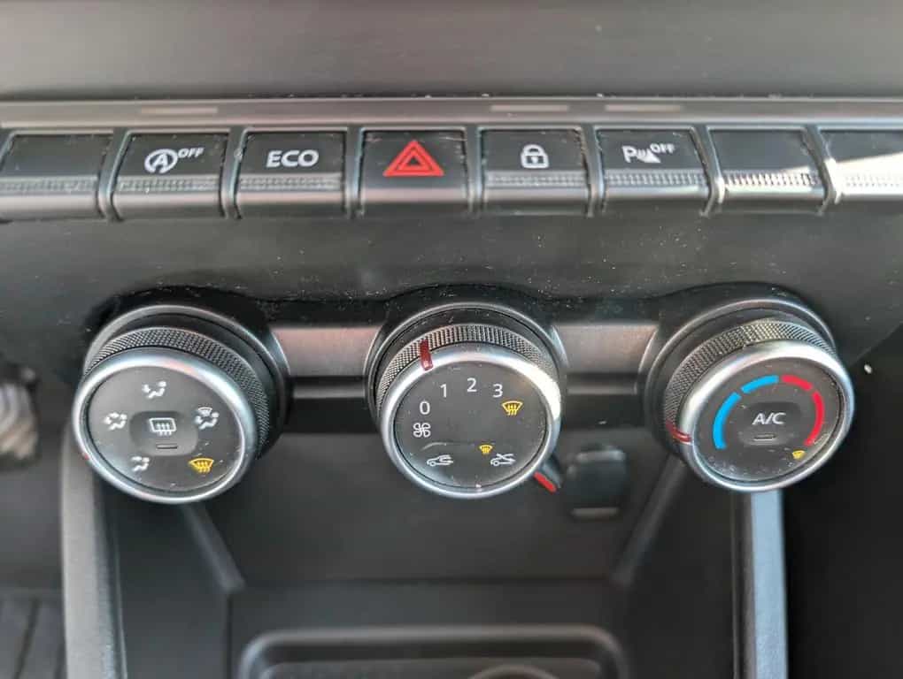 Dacia Duster II 1.6 Comfort "AHK"Allwetter"Tempo" 10/2018-photo-17