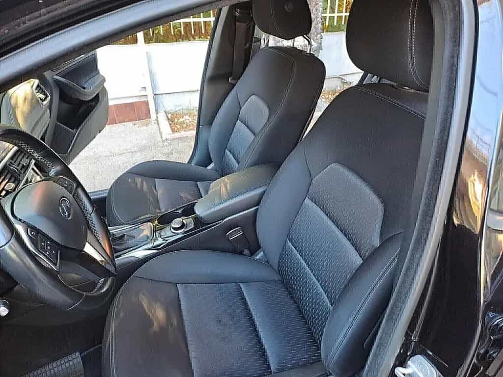Infiniti Q30 1.5 diesel Premium 07/2017-photo-10