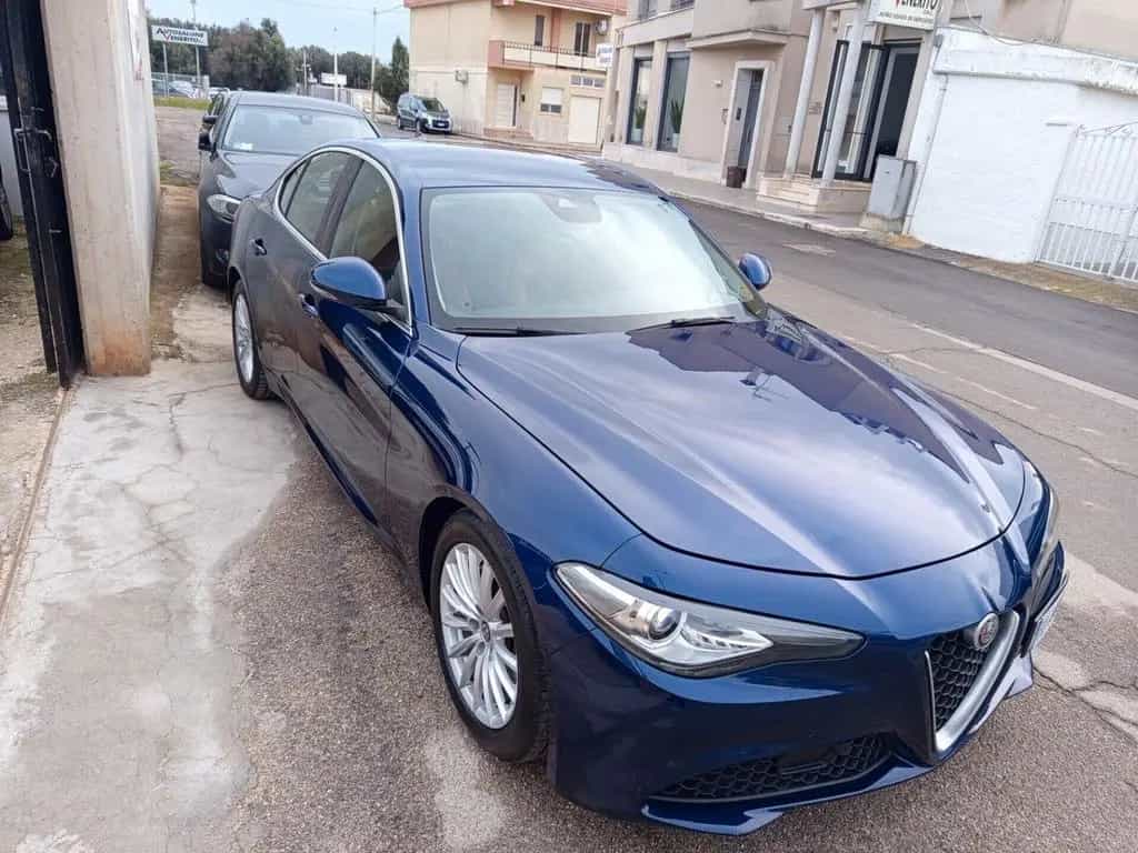 Alfa Romeo Giulia 2.2 Turbodiesel 150 CV Super 10/2017-photo-6