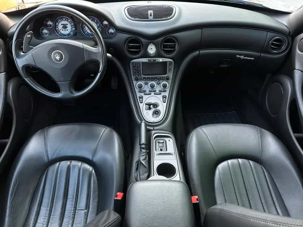Maserati 4200 Coupe GT 390PS 1.Hand NAVI Leder PDC LM18" 03/2006-photo-21