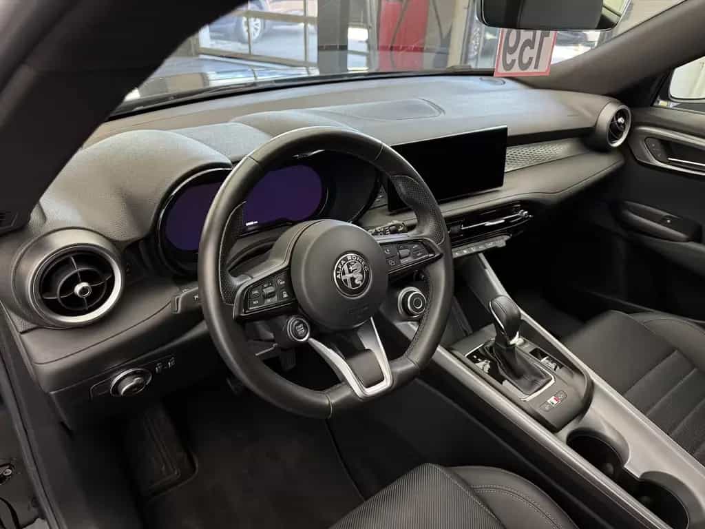 Alfa Romeo Tonale 1.6 VGT-D Sprint ACC Sitzheizung 04/2023-photo-12