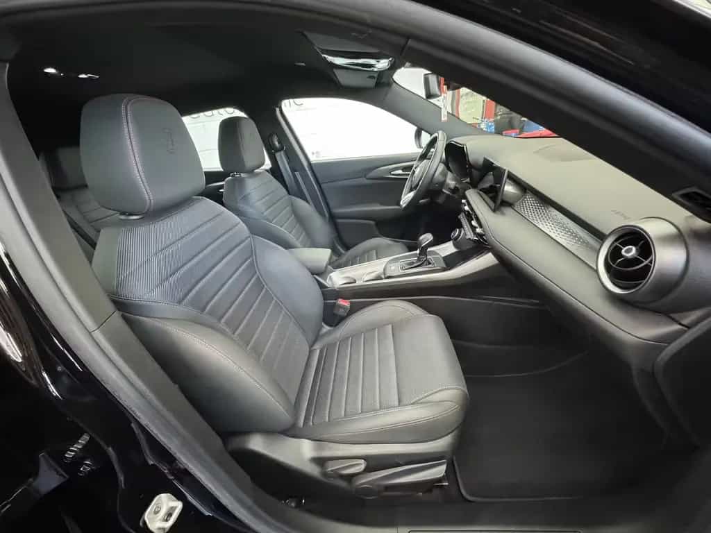 Alfa Romeo Tonale 1.6 VGT-D Sprint ACC Sitzheizung 04/2023-photo-16