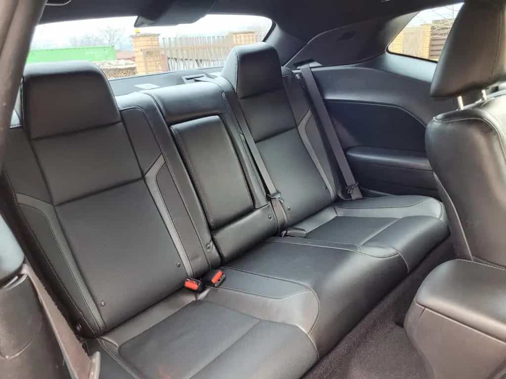 Dodge Challenger 11/2019-photo-8