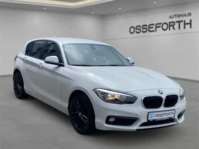 BMW 1 Series i Advantage 136PS 6MT +SHZ+PDC+FSE 09/2016-photo-2