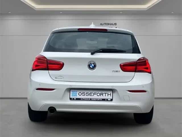 BMW 1 Series i Advantage 136PS 6MT +SHZ+PDC+FSE 09/2016-photo-4