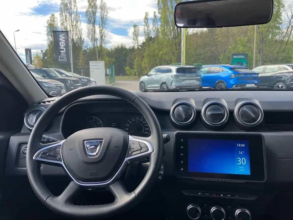 Dacia Duster 150PS Klimaautomatik Kamera Automatik 08/2022-photo-10