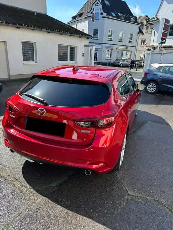 Mazda 3 2.0 SKYACTIV-G 120 Sports-Line Auto Sports... 08/2018-photo-3