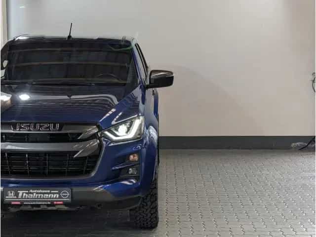 Isuzu D-Max Double Cab 4WD V-CROSS // Vollausstattung/ 09/2021-photo-1
