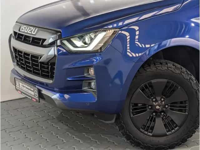 Isuzu D-Max Double Cab 4WD V-CROSS // Vollausstattung/ 09/2021-photo-4