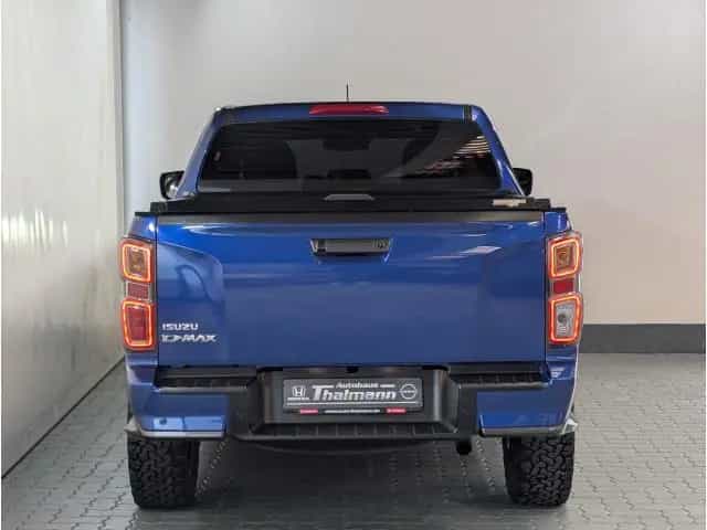 Isuzu D-Max Double Cab 4WD V-CROSS // Vollausstattung/ 09/2021-photo-7