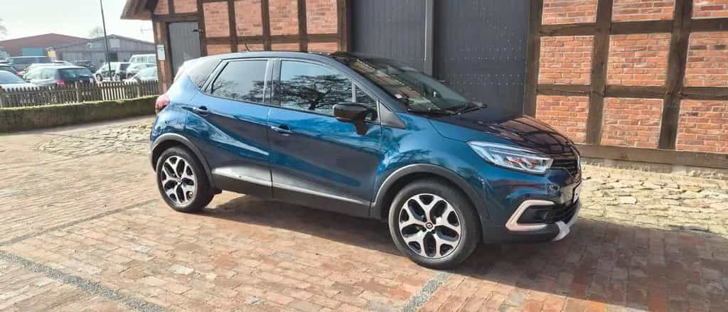 Renault Captur Intens AHK 17" Alu Benzin Klima Navi USB 08/2019-photo-0