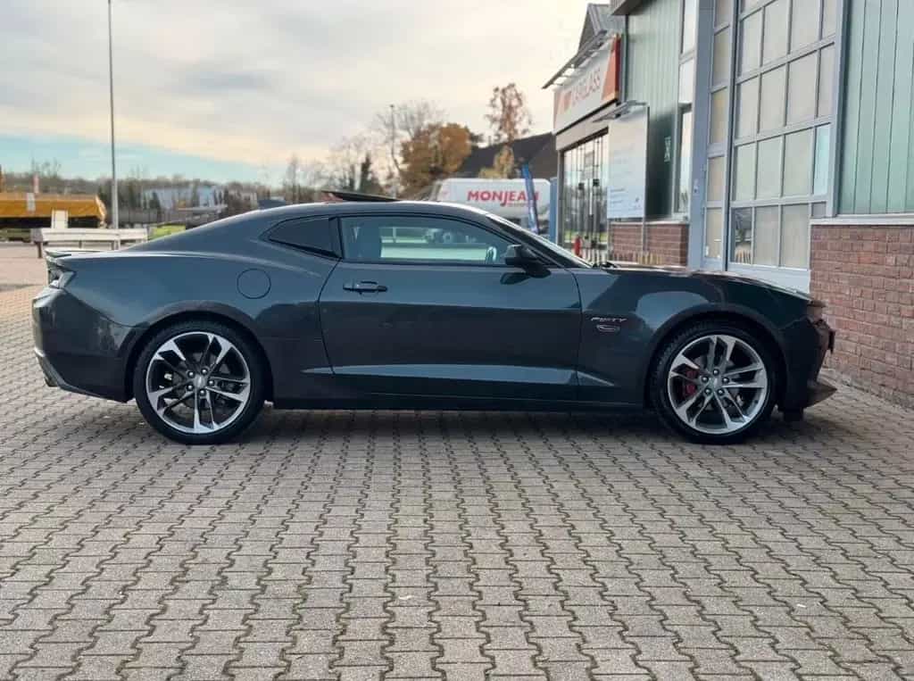 Chevrolet Camaro V6 3,6 50th Anniversary Edition 06/2017-photo-11