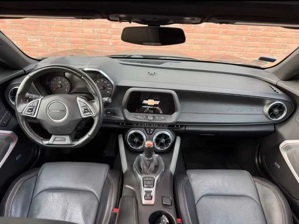 Chevrolet Camaro V6 3,6 50th Anniversary Edition 06/2017-photo-15