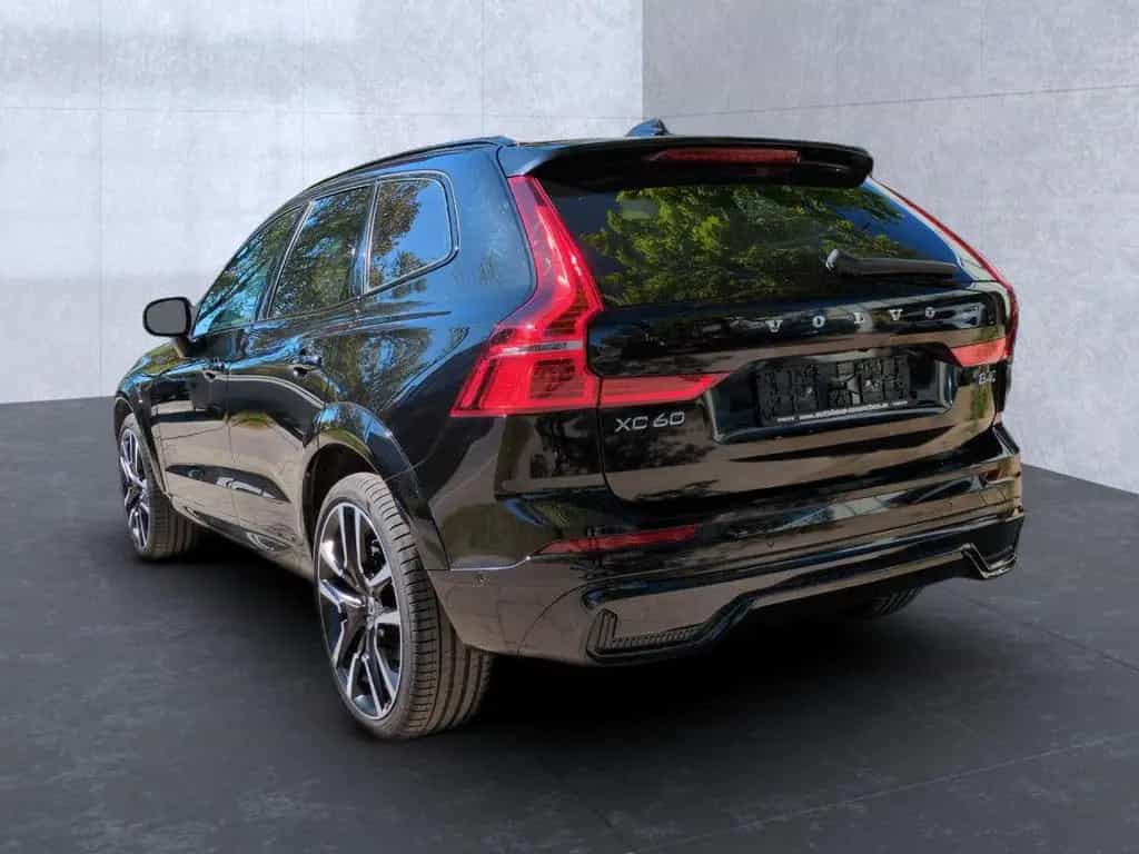 Volvo XC 60 Ultimate Dark AWD 11/2023-photo-3