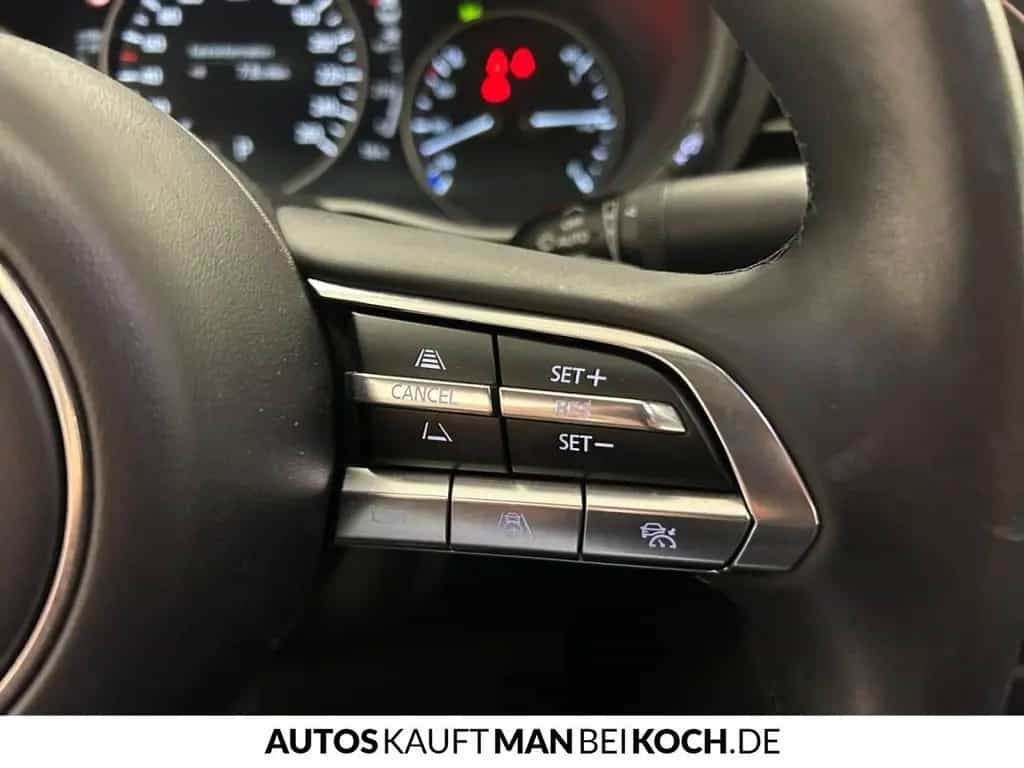 Mazda 3 FB SKY-X 180PS MHybrid 6AG BOSE MatrixLED NAV 03/2021-photo-17