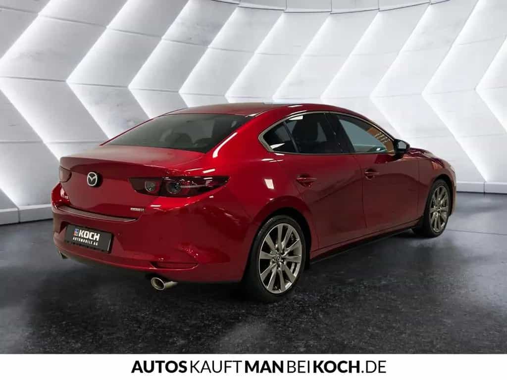 Mazda 3 FB SKY-X 180PS MHybrid 6AG BOSE MatrixLED NAV 03/2021-photo-4