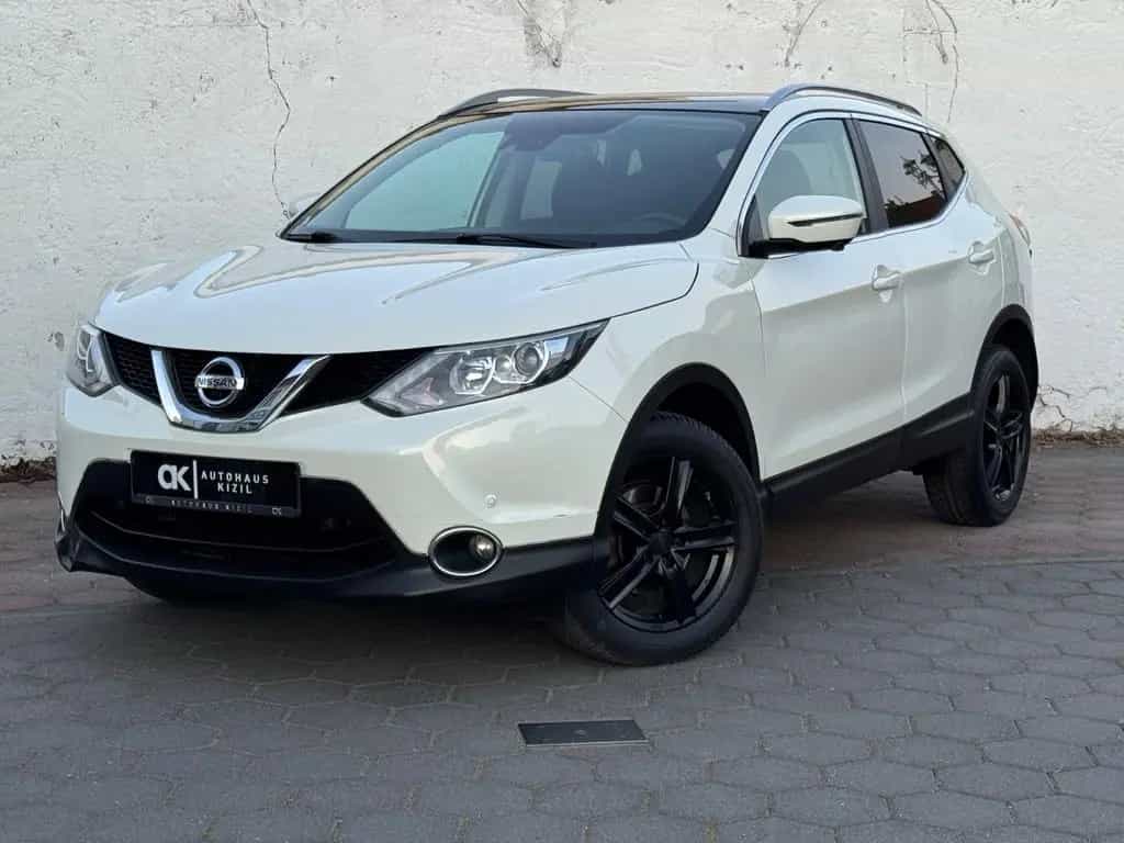 Nissan Qashqai N-Connecta 04/2017-photo-0