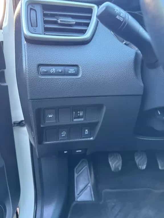 Nissan Qashqai N-Connecta 04/2017-photo-3