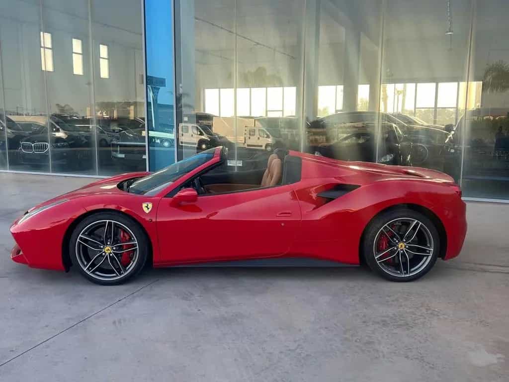 Ferrari 488 Spider 3.9 dct - UFFICIALE ITALIA 03/2017-photo-1