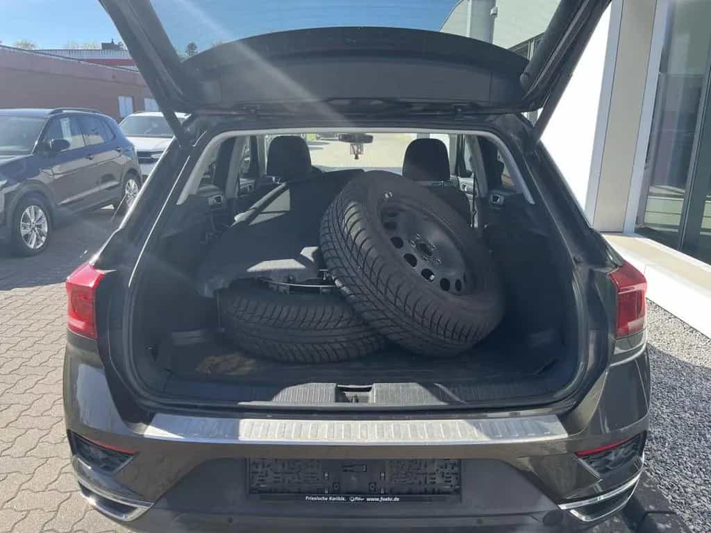 Volkswagen T-Roc 1.5 TSI Style AHK Navi 03/2019-photo-5