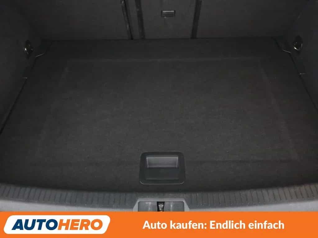 Volkswagen Golf VII 1.4 TSI Allstar BMT Aut. *BI-XENON*PDC* 09/2016-photo-17