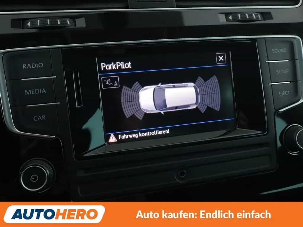 Volkswagen Golf VII 1.4 TSI Allstar BMT Aut. *BI-XENON*PDC* 09/2016-photo-22