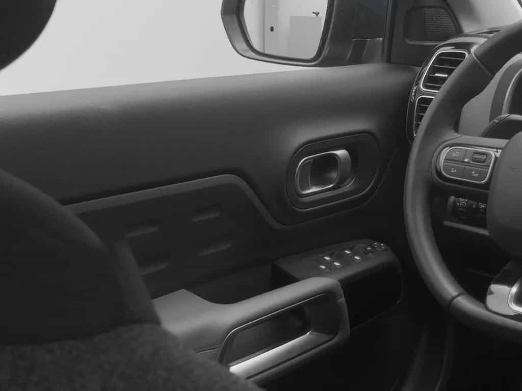 Citroën C5 Aircross 1.6 PureTech 180 Feel 02/2021-photo-10