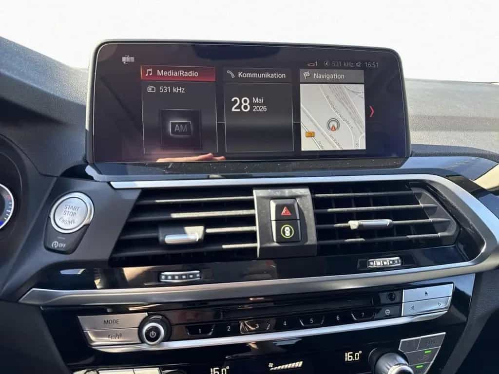 BMW X3 xDrive 20dA xLine AHK,Pano,HuD,HiFi,DA+,ParkA 08/2018-photo-9