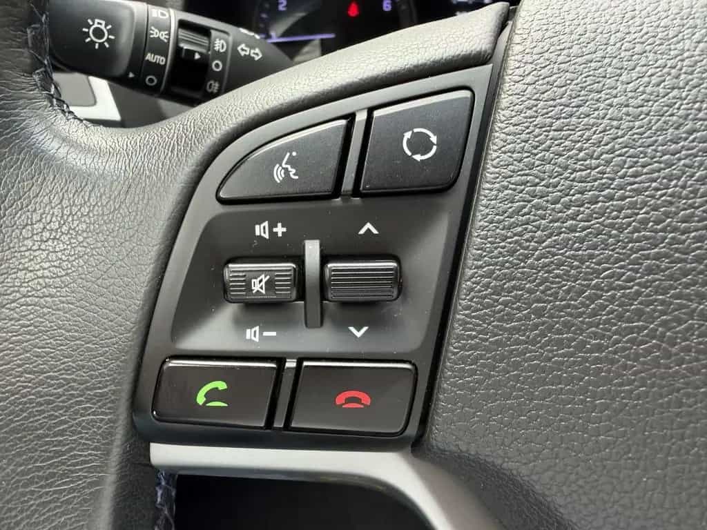 Hyundai TUCSON 1.6 T-GDi AHK NAVI PDC RFK SHZ Tempomat 06/2018-photo-12