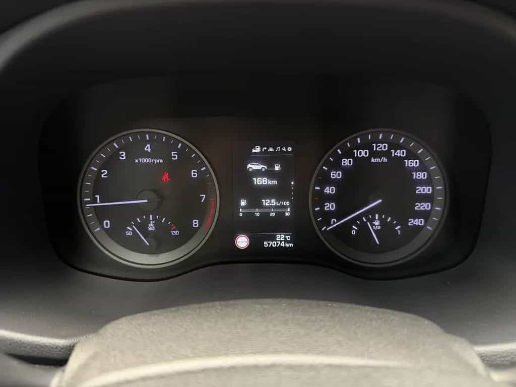 Hyundai TUCSON 1.6 T-GDi AHK NAVI PDC RFK SHZ Tempomat 06/2018-photo-13