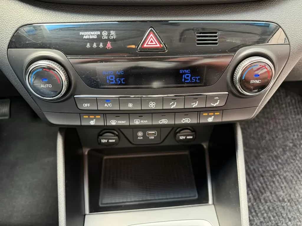 Hyundai TUCSON 1.6 T-GDi AHK NAVI PDC RFK SHZ Tempomat 06/2018-photo-20
