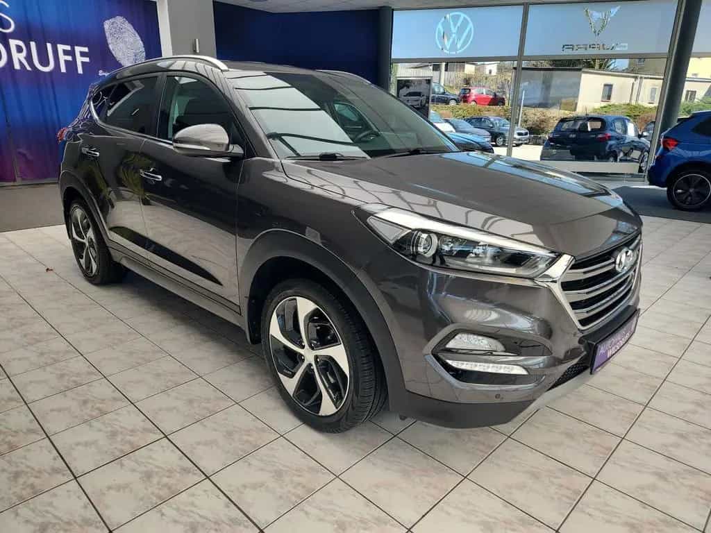 Hyundai TUCSON 1.6 T-GDi AHK NAVI PDC RFK SHZ Tempomat 06/2018-photo-3