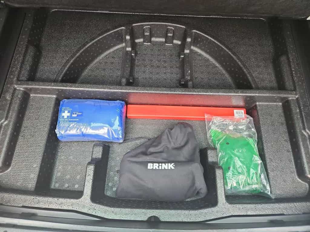 Hyundai TUCSON 1.6 T-GDi AHK NAVI PDC RFK SHZ Tempomat 06/2018-photo-35