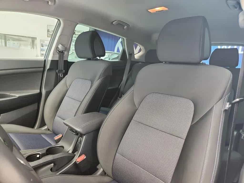 Hyundai TUCSON 1.6 T-GDi AHK NAVI PDC RFK SHZ Tempomat 06/2018-photo-36