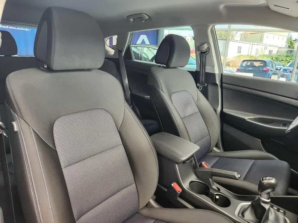 Hyundai TUCSON 1.6 T-GDi AHK NAVI PDC RFK SHZ Tempomat 06/2018-photo-37