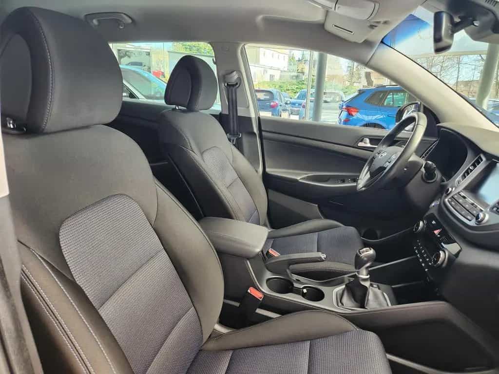 Hyundai TUCSON 1.6 T-GDi AHK NAVI PDC RFK SHZ Tempomat 06/2018-photo-38