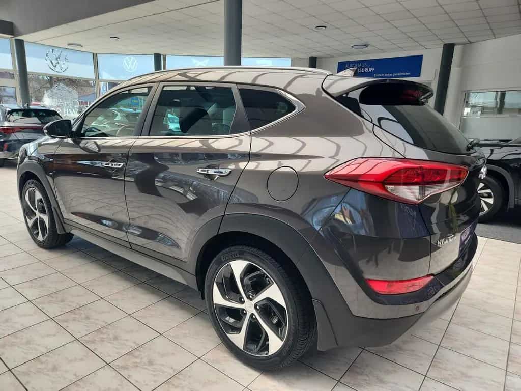 Hyundai TUCSON 1.6 T-GDi AHK NAVI PDC RFK SHZ Tempomat 06/2018-photo-7