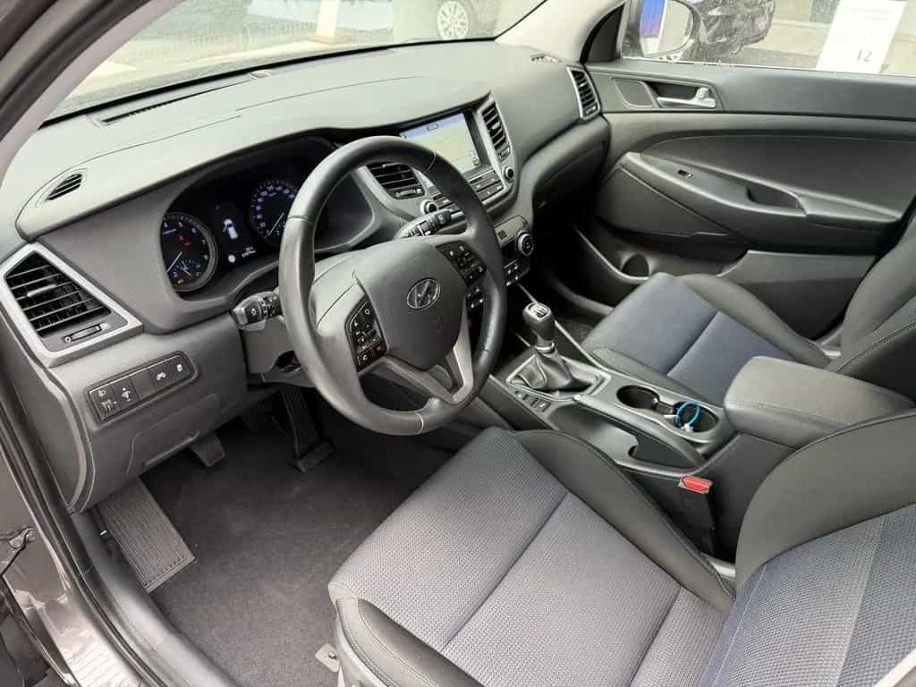 Hyundai TUCSON 1.6 T-GDi AHK NAVI PDC RFK SHZ Tempomat 06/2018-photo-9