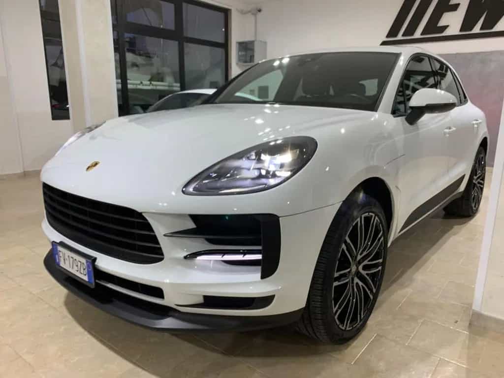 Porsche Macan 2.0 03/2019-photo-1