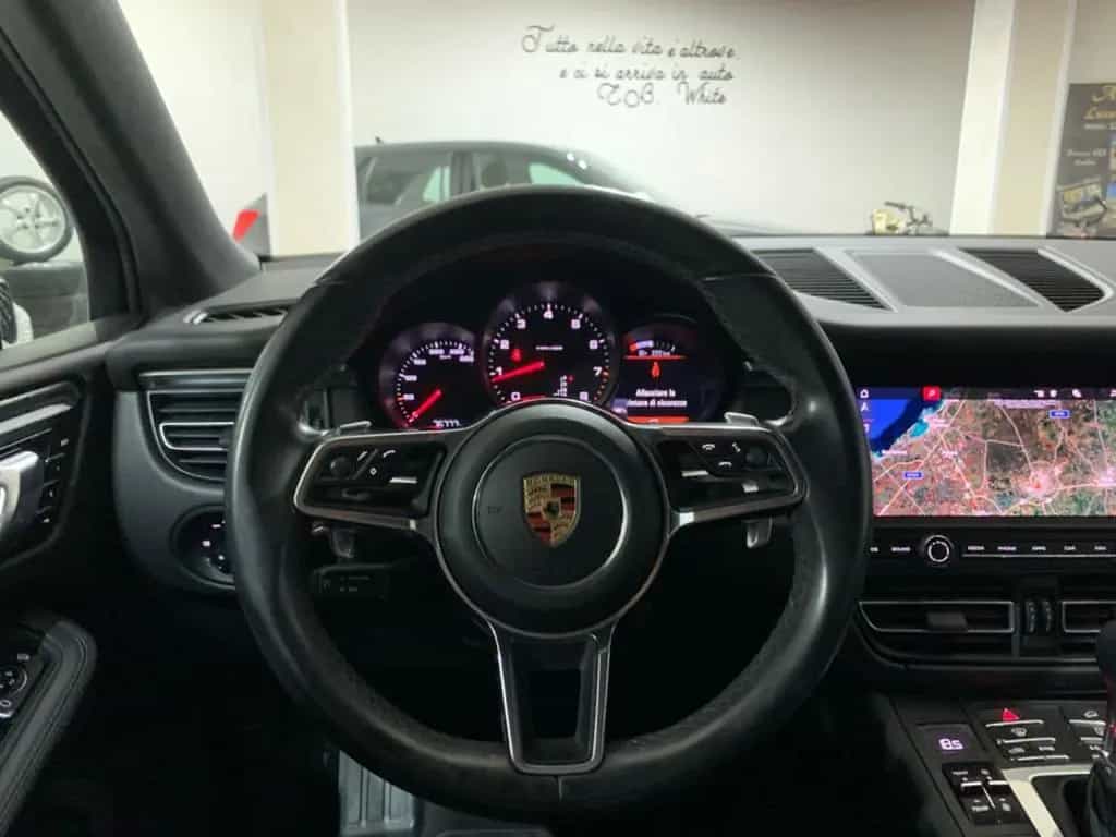 Porsche Macan 2.0 03/2019-photo-10