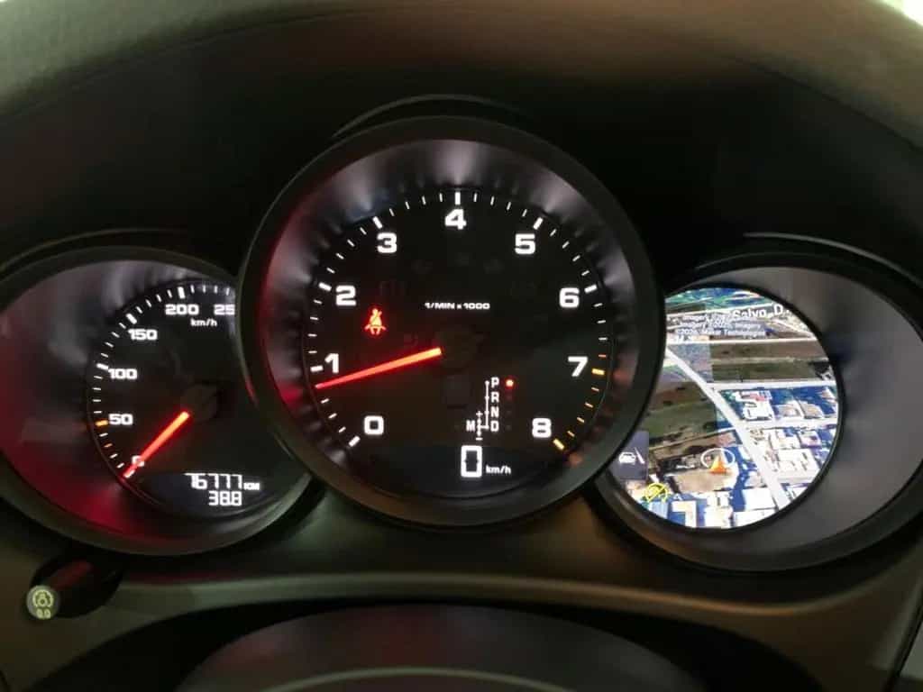Porsche Macan 2.0 03/2019-photo-13